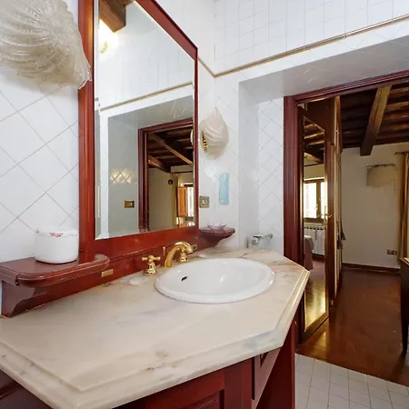 Apartamento Classic Next To Popolo Square Roma