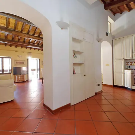 Apartment Classic Next To Popolo Square *